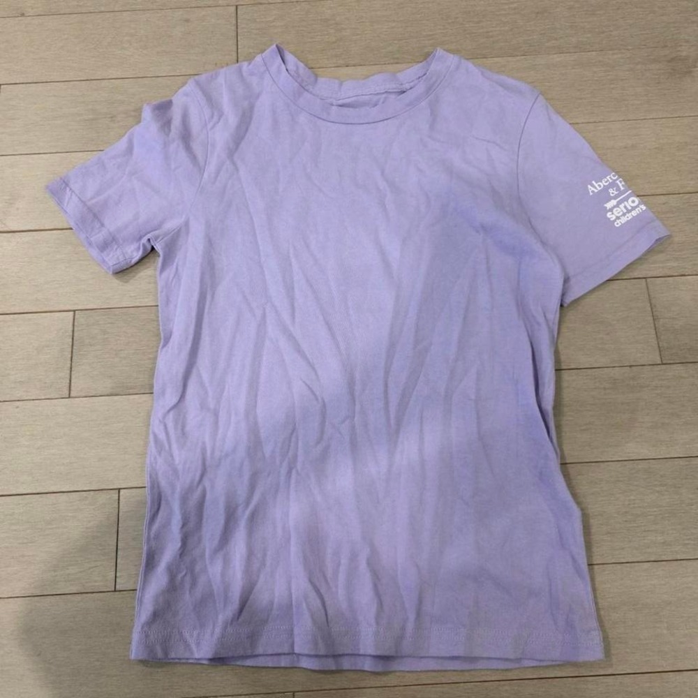Abercrombie Kids Purple SeriousFun Childrens Network Graphic Tee Shirt Size M